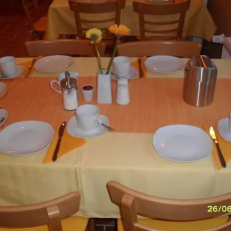 招待所 Kalimera Heddesheim